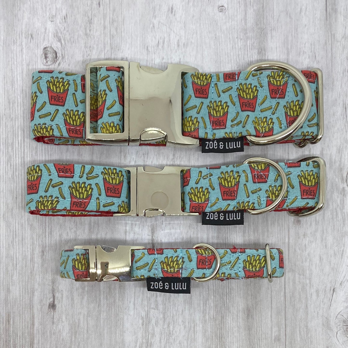 Collier pour chien frite clip en metal fais au Québec/ 
Dog collar with metal clip, made in Quebec
